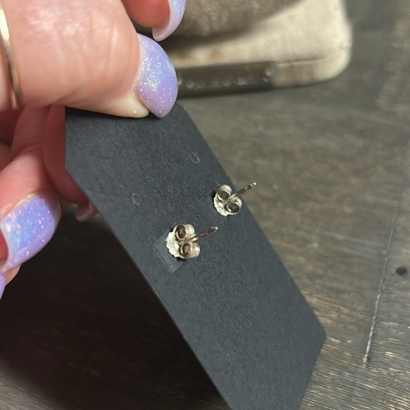 Elegant Sterling Silver  & CZ Flower Stud Earrings - Picture 3 of 3